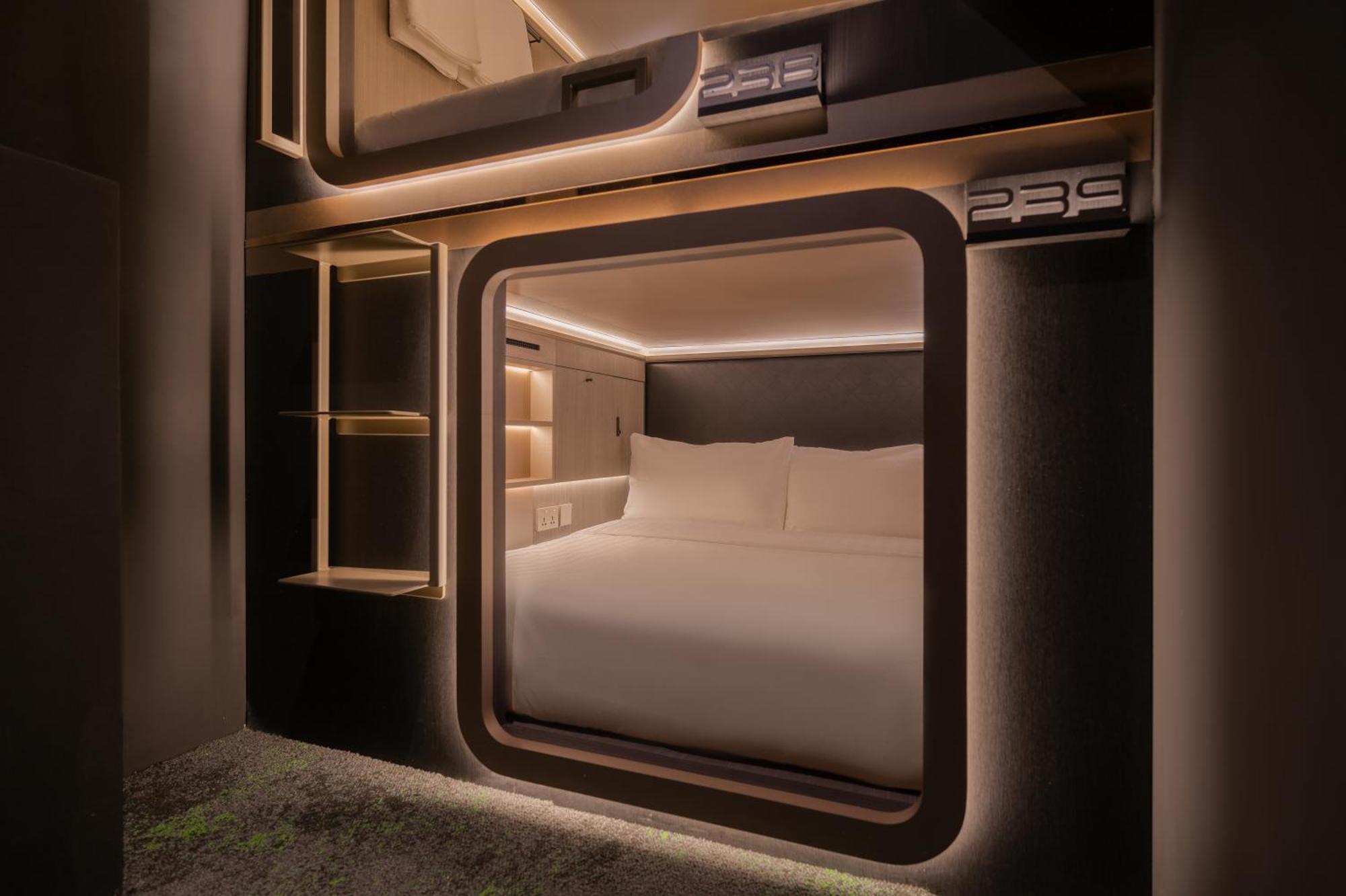 Cube Social Boutique Capsule Hotel At Boat Quay Singapore Exterior photo