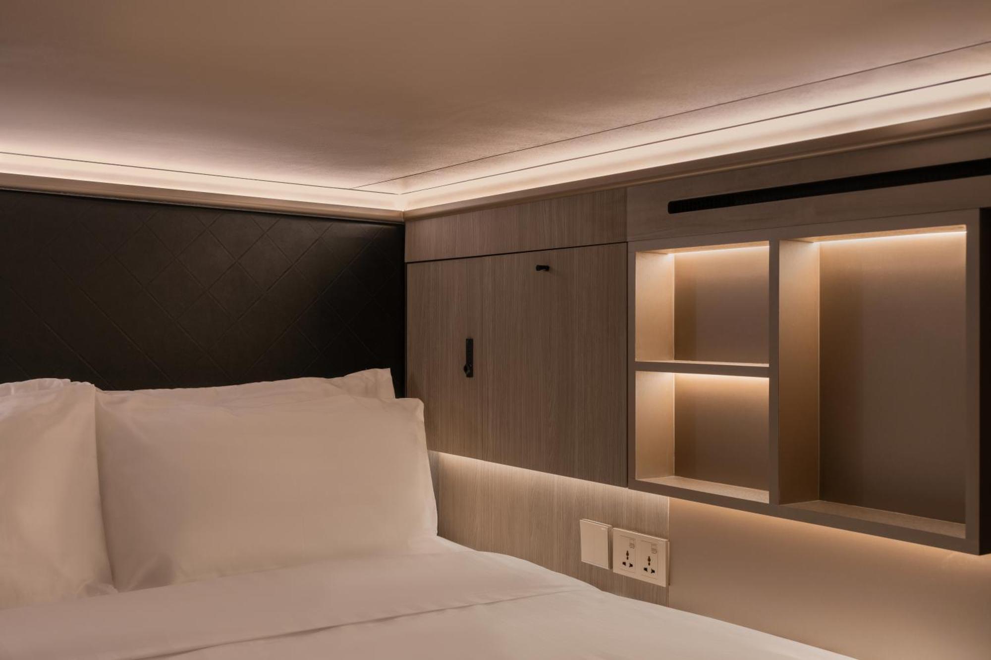 Cube Social Boutique Capsule Hotel At Boat Quay Singapore Exterior photo